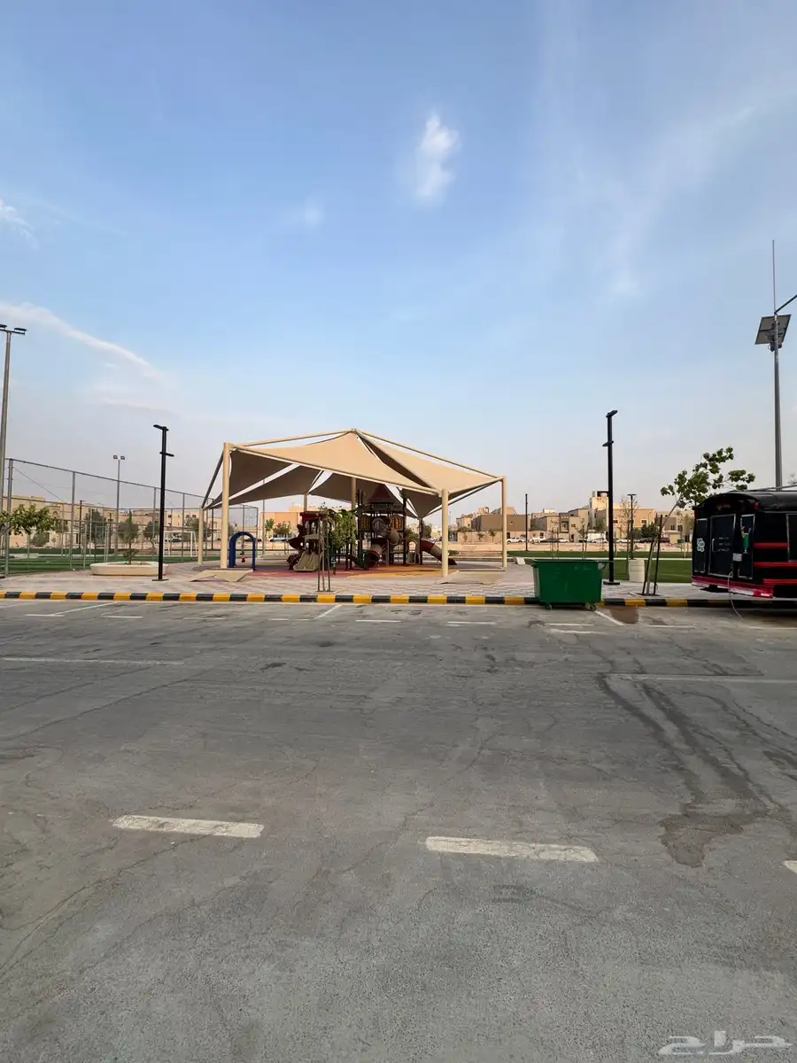 للايجار فيلا درج داخلي حي المطار شمال الرياض 12