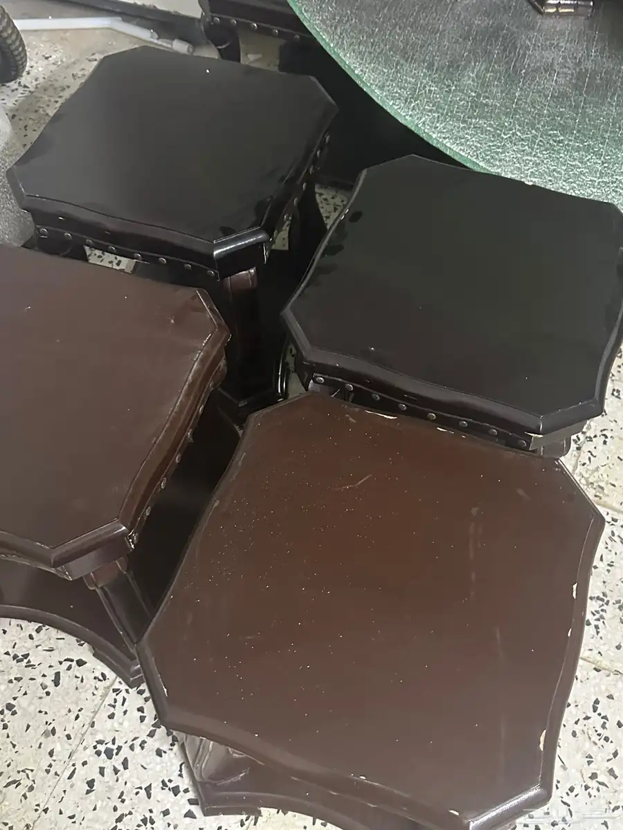 طاولات خدمة 0