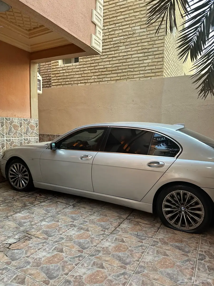 بي إم دبليو الفئة السابعة 730 2006 5