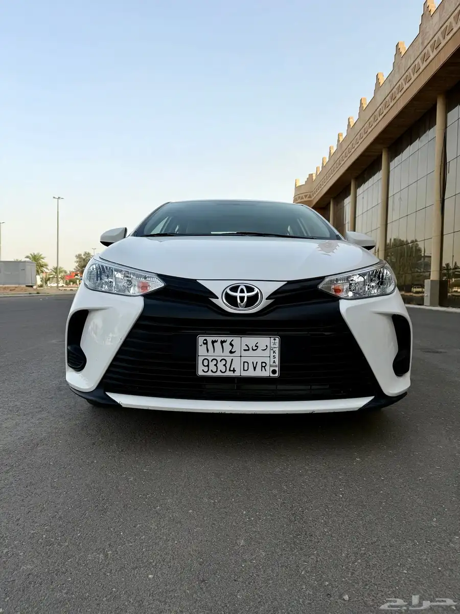 تويوتا يارس 2021 4