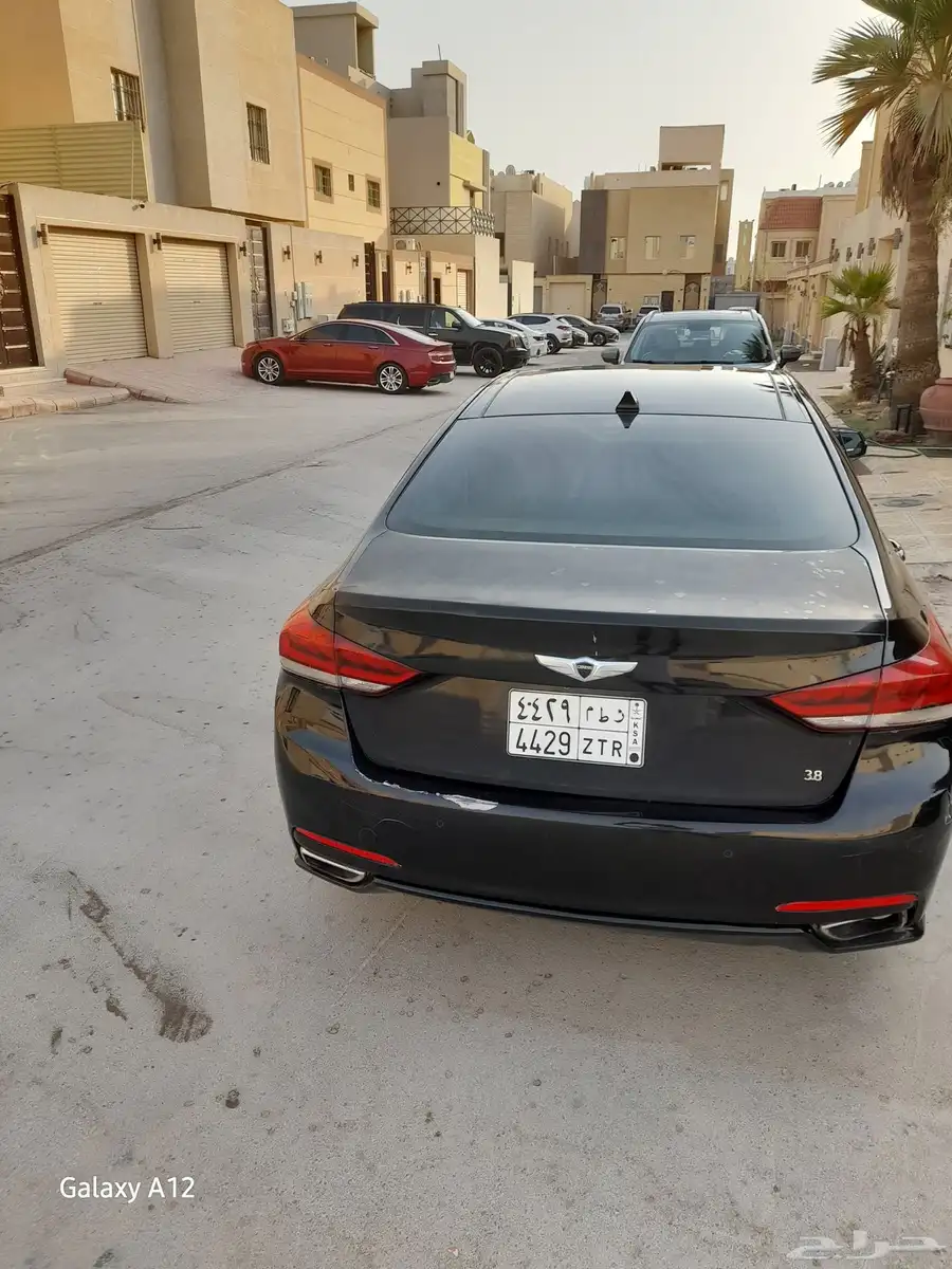 جنسيس G80 2015 0