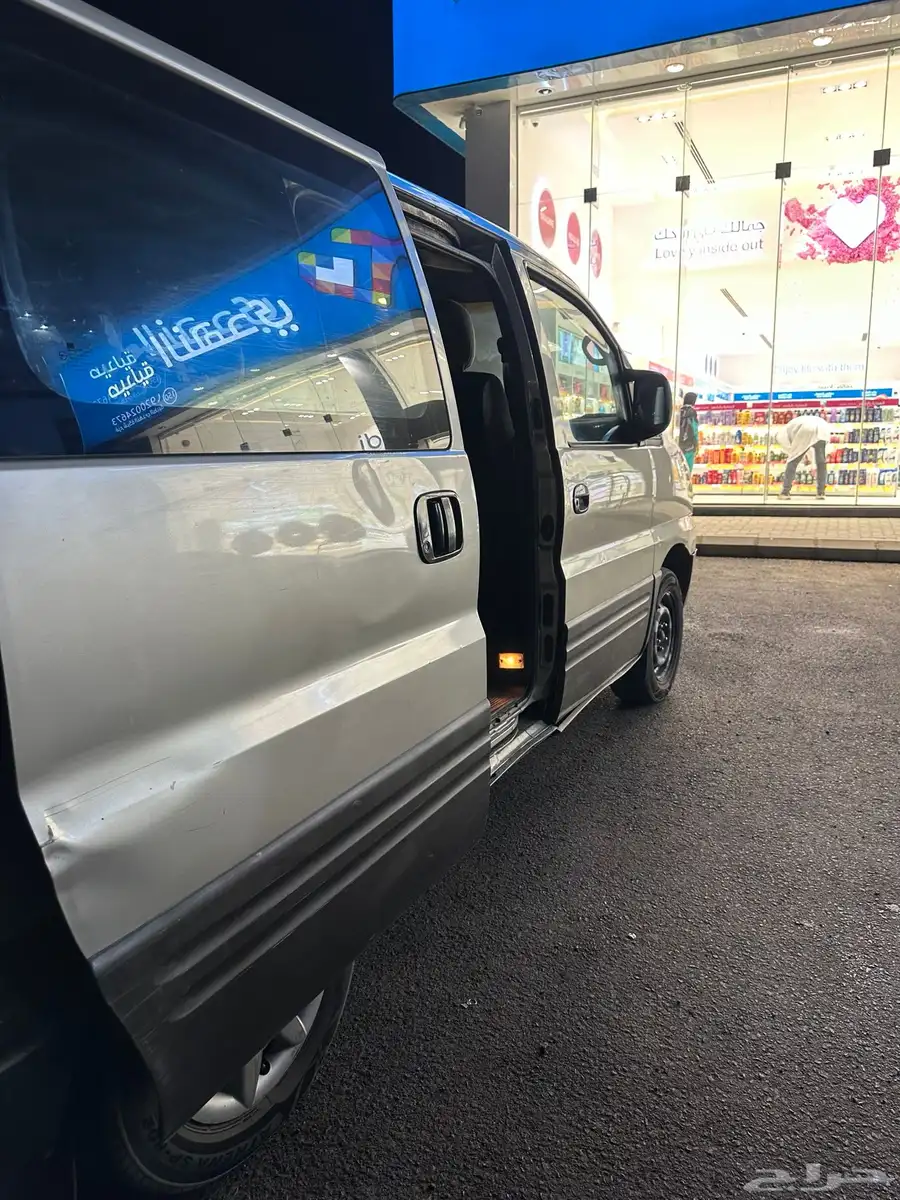 هونداي H1 12