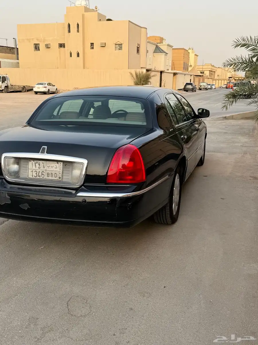 لنكن تاون كار 2003 1