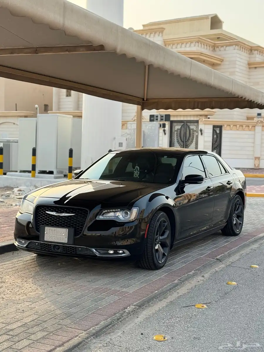 كرايسلر s300 2022 1