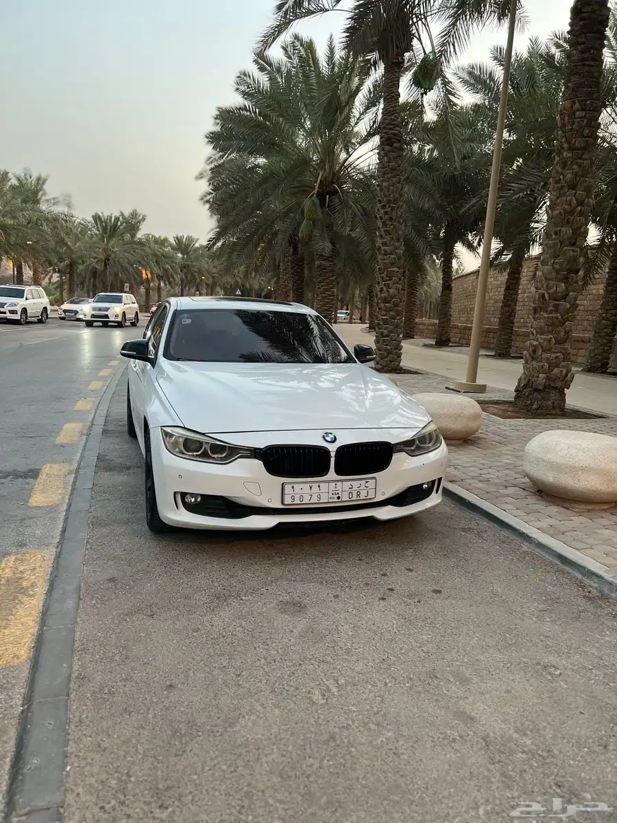 بي إم دبليو BMW F30 - 320i 2