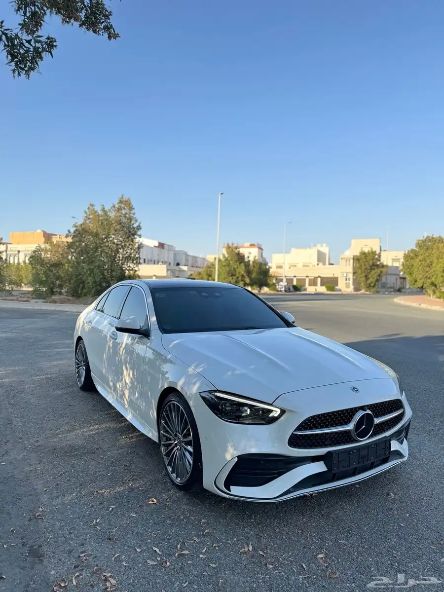 2023 مرسيدس C300 2
