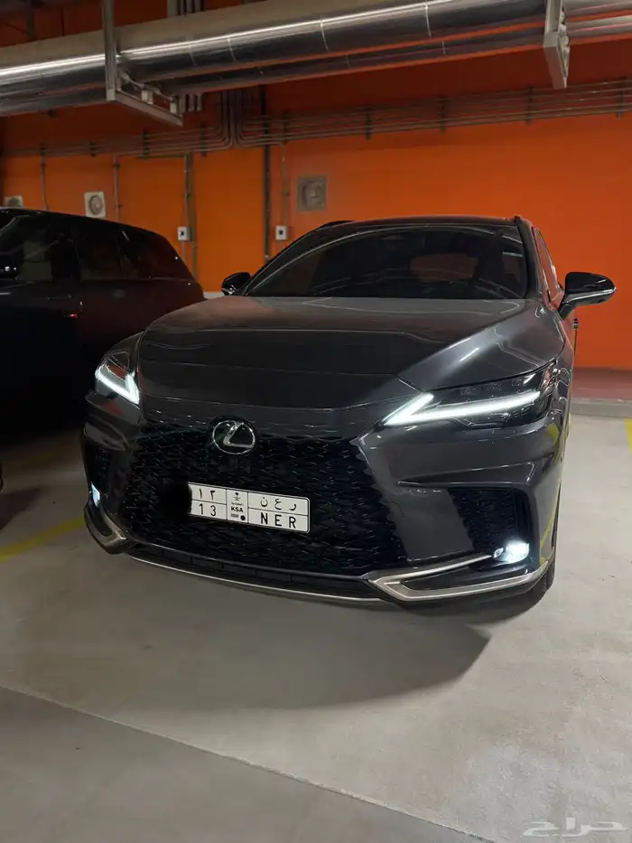 لكزس RX 350 F_SPORT موديل 2024 1