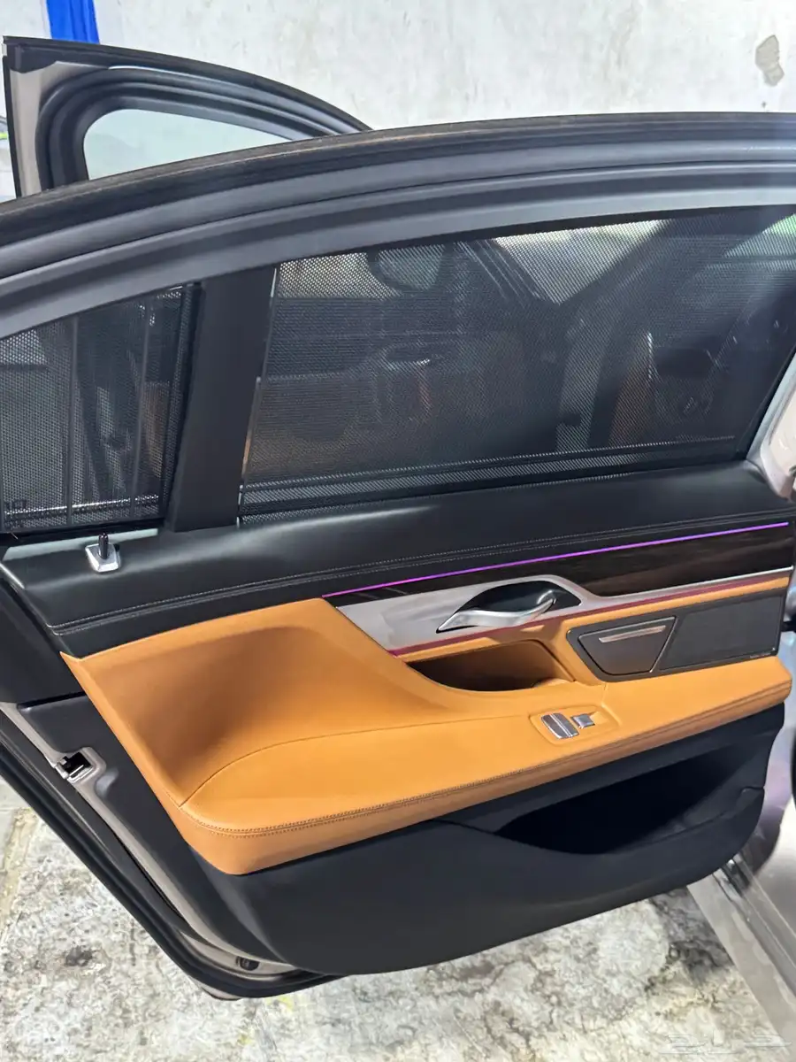 BMW 730li 26
