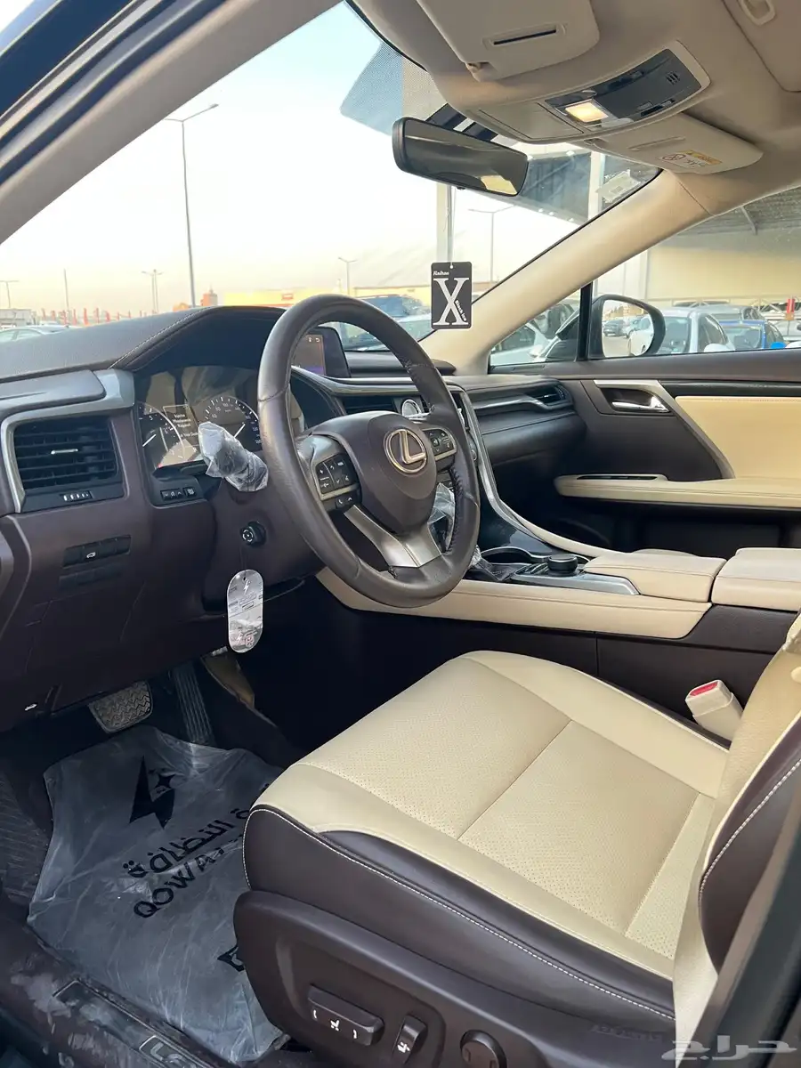 لكزس RX 350. 2017 6