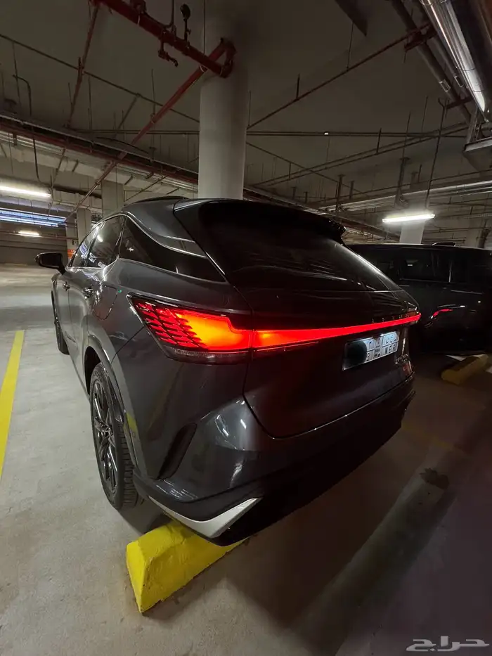 لكزس RX 350 F_SPORT موديل 2024 4