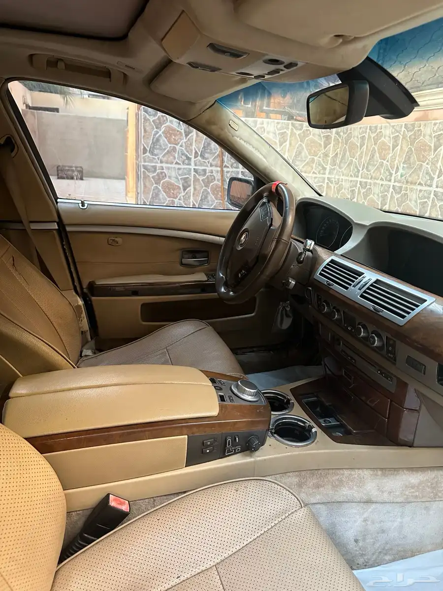 بي إم دبليو الفئة السابعة 730 2006 1
