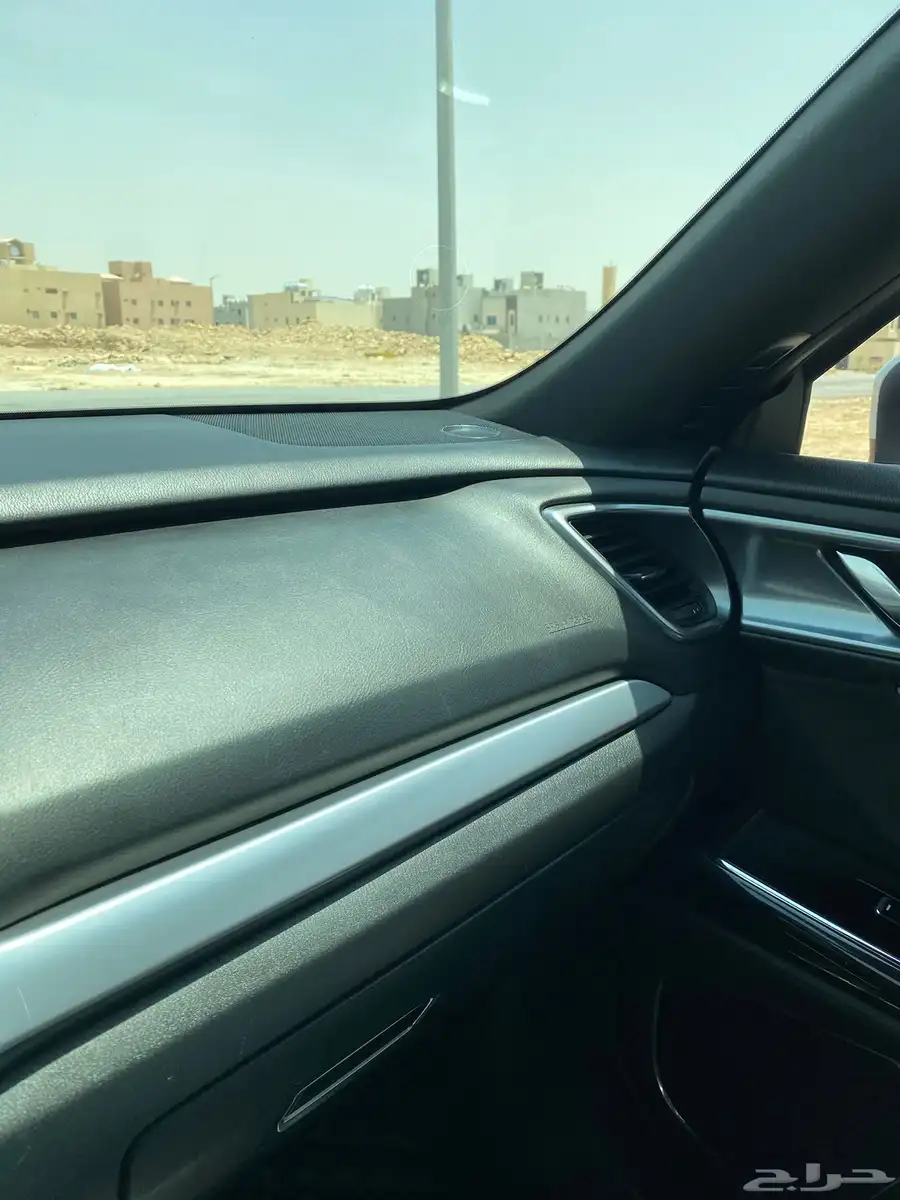 للبيع أو التنازل مازدا CX9 موديل 2023 فل كامل الممشى 169 ألف 12