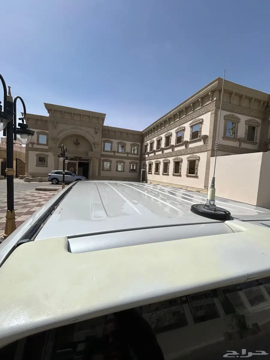 جيب باجيرو 1