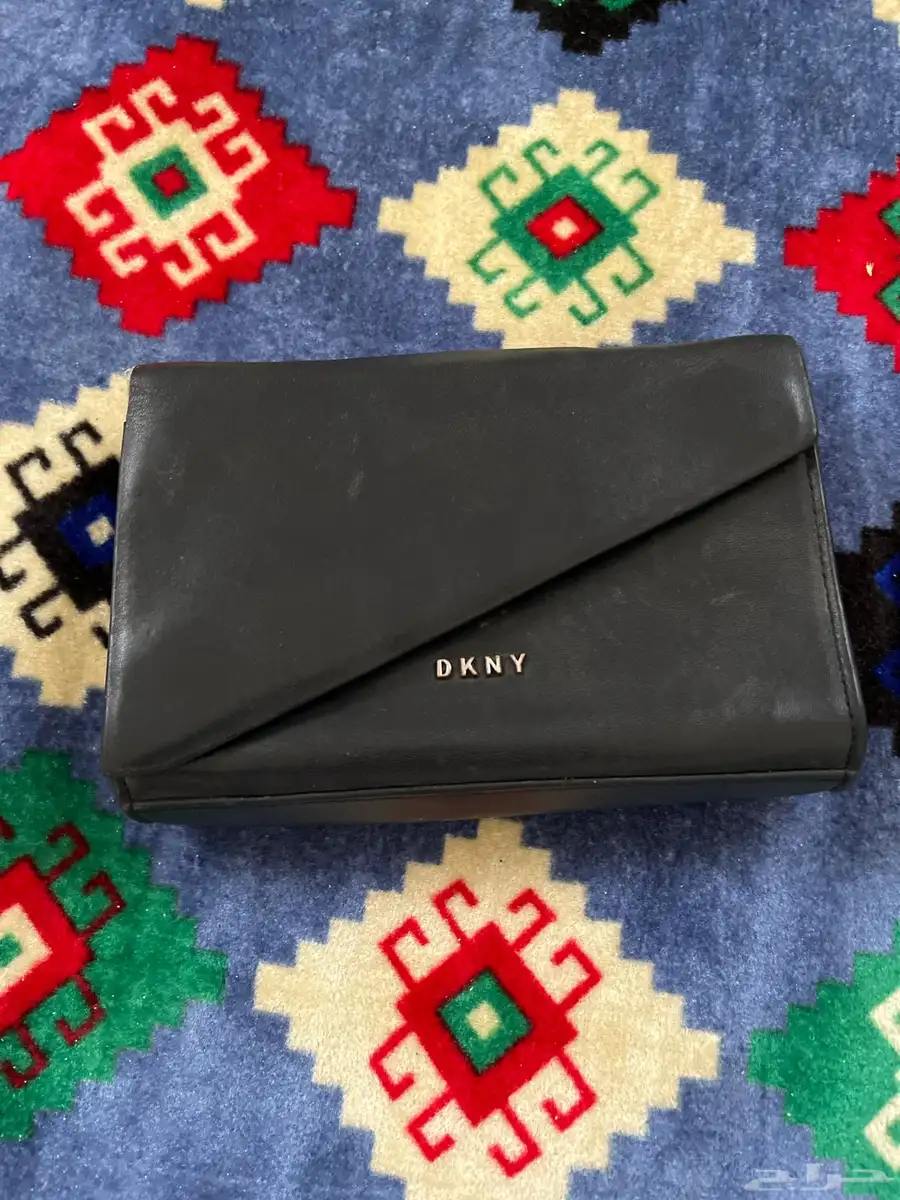 شنطه DKNY 0