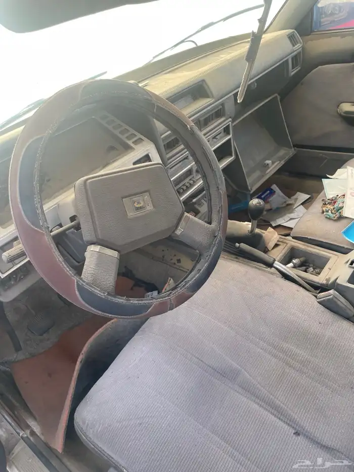 للبيع قطع لوريل 200L موديل 83 2