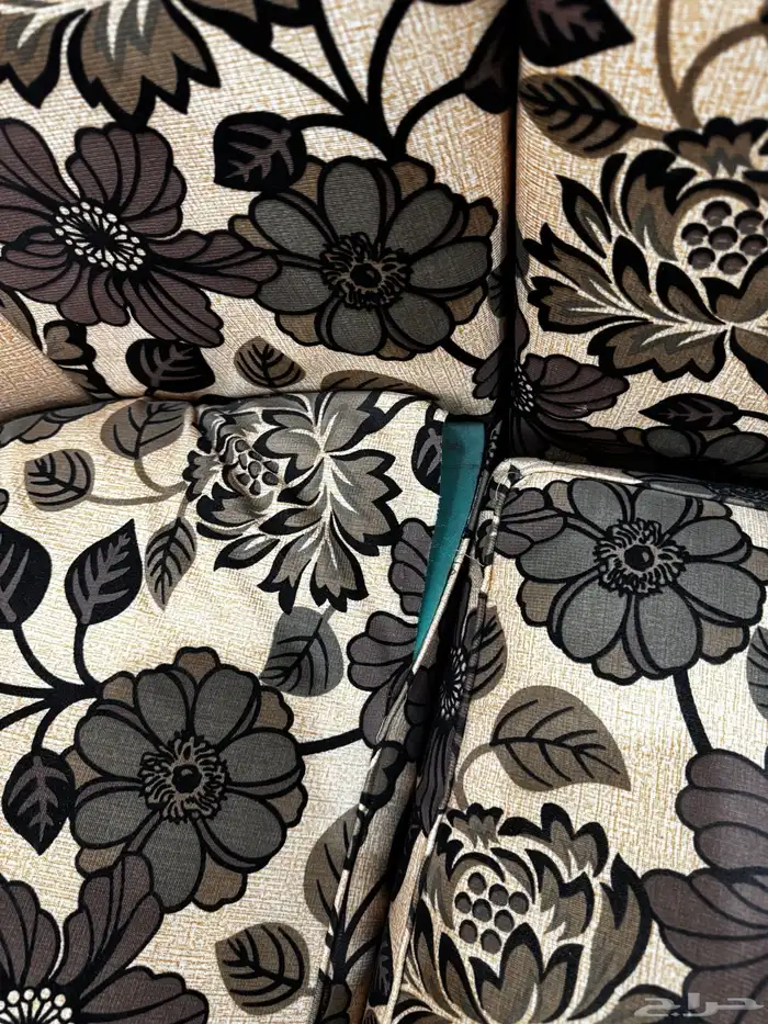 كنب للبيع مستخدم 1