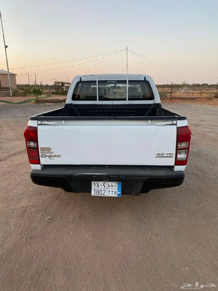 للبيع اسوزو ديماكس 6