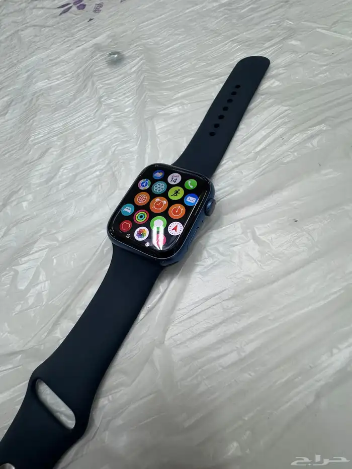 ساعة Apple الإصدار السابع 0