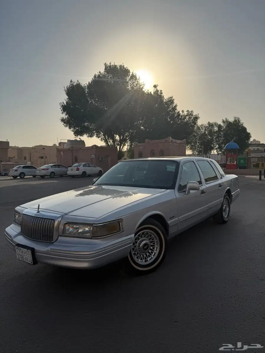 تاون كار كارتير فل كامل 1997 30
