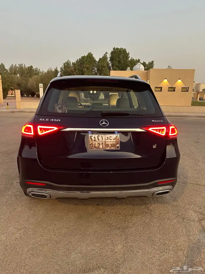 مرسيدس GLE450 جفالي موديل 2022 نظيف عالشرط 1