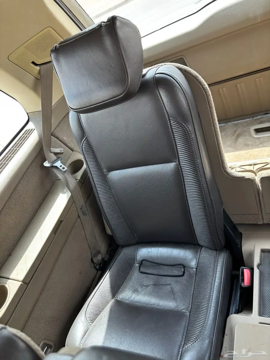 فولفو XC90 2008 V8 16