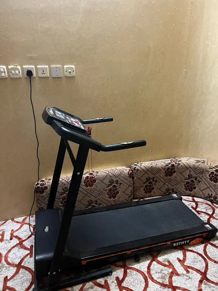 للبيع جهاز Hillbro سير الكتروني رياضي جديد 2