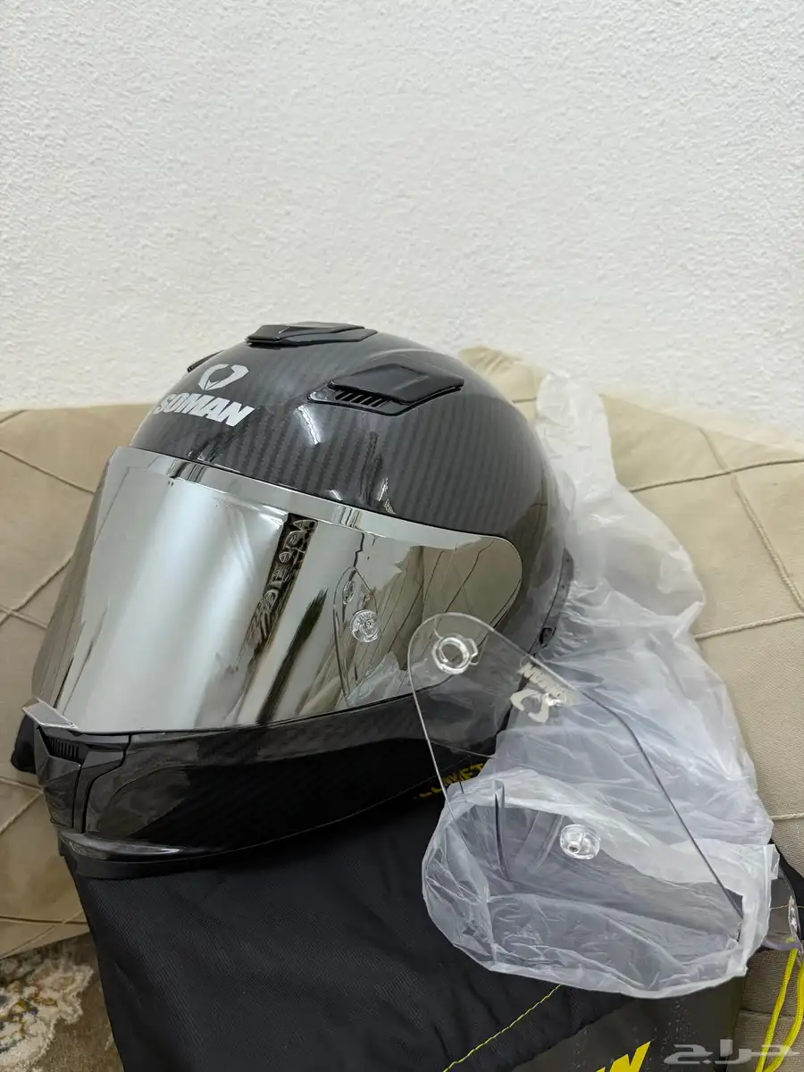 خوذة 3