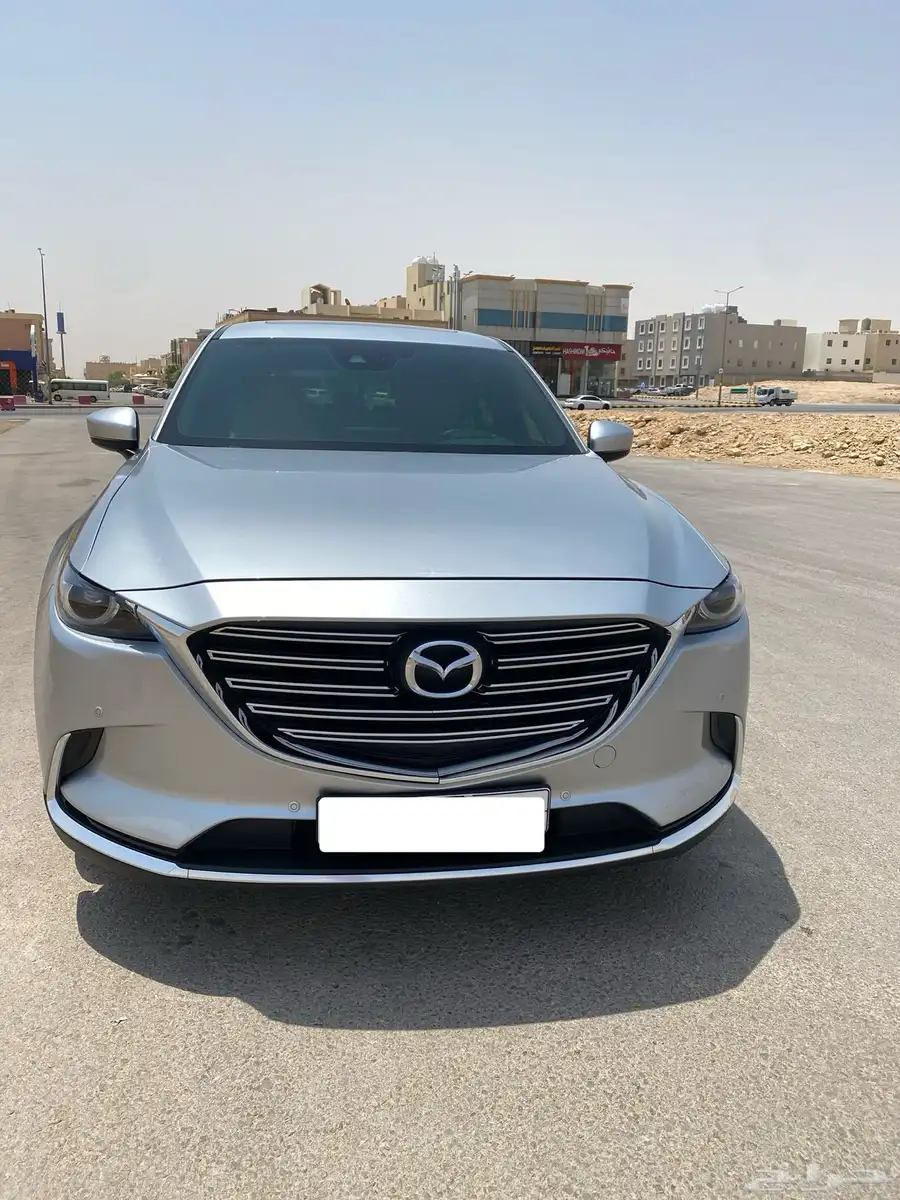 للبيع أو التنازل مازدا CX9 موديل 2023 فل كامل الممشى 169 ألف 3