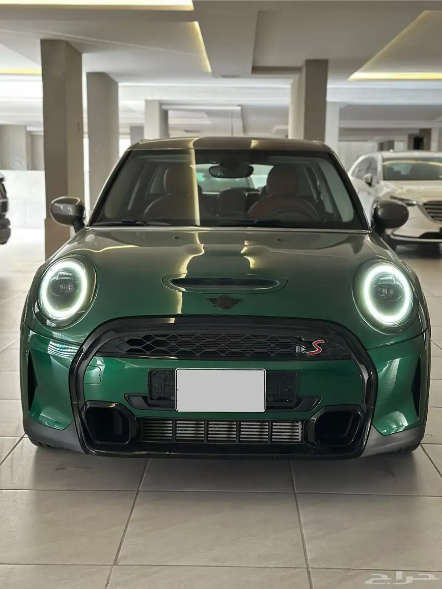 ميني كوبر S 2023 بحالة الوكالة 1
