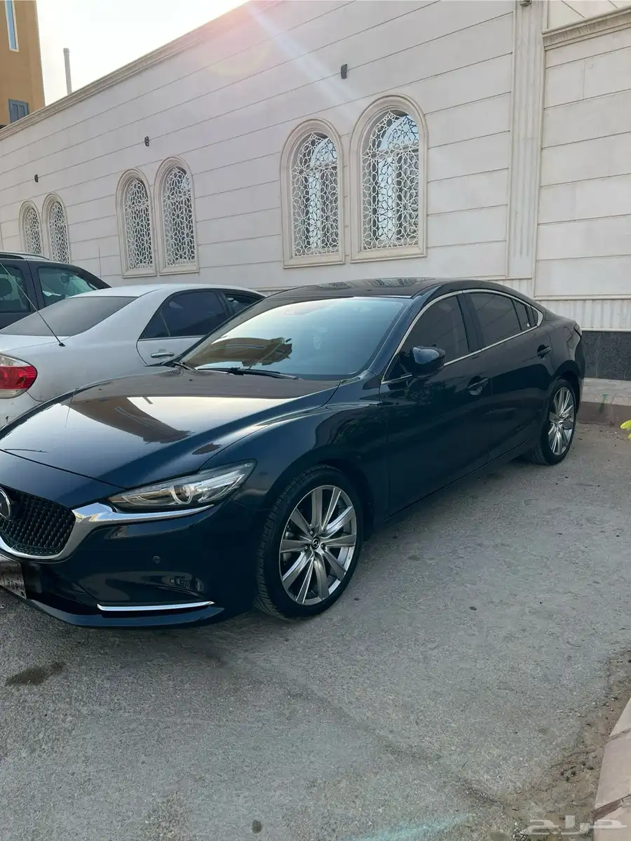 MAZDA 6 1
