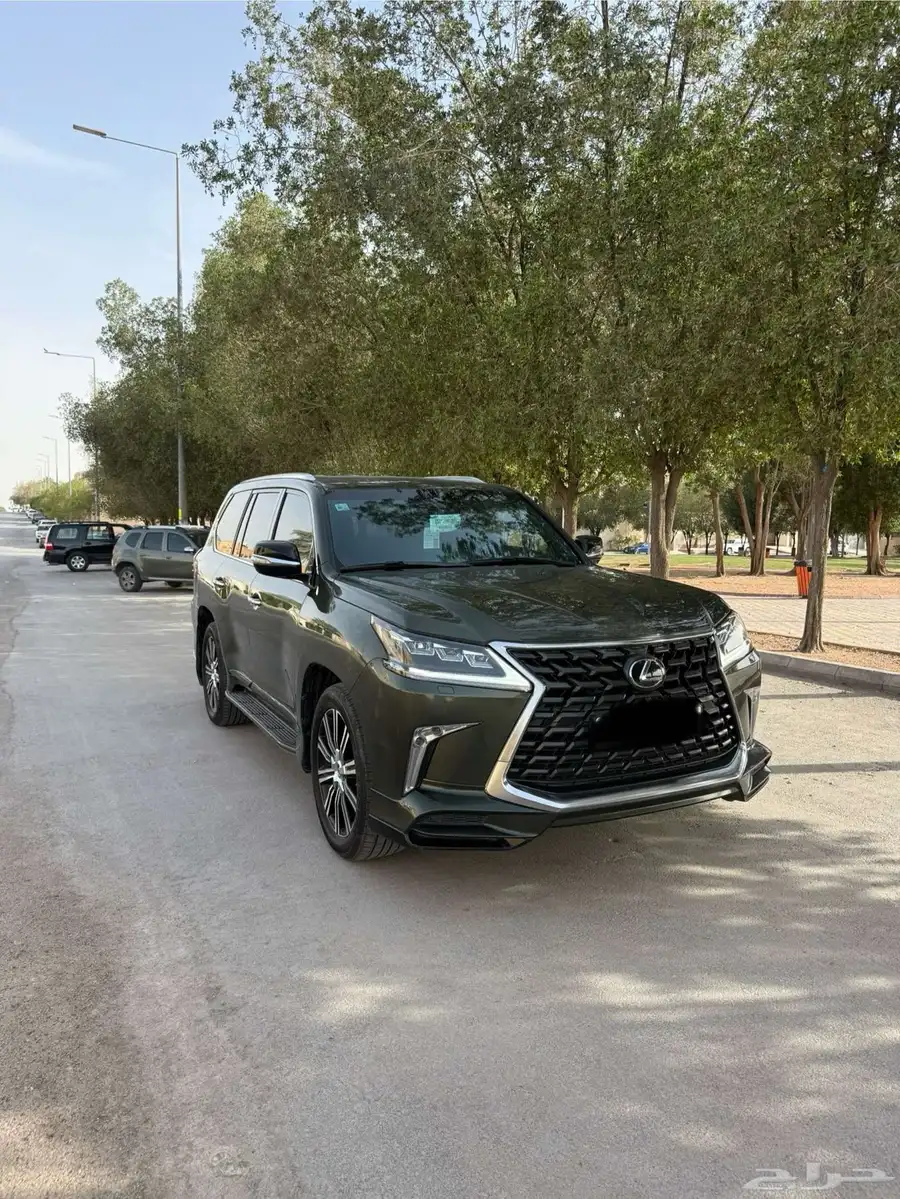 جيب لكزس LX570 5