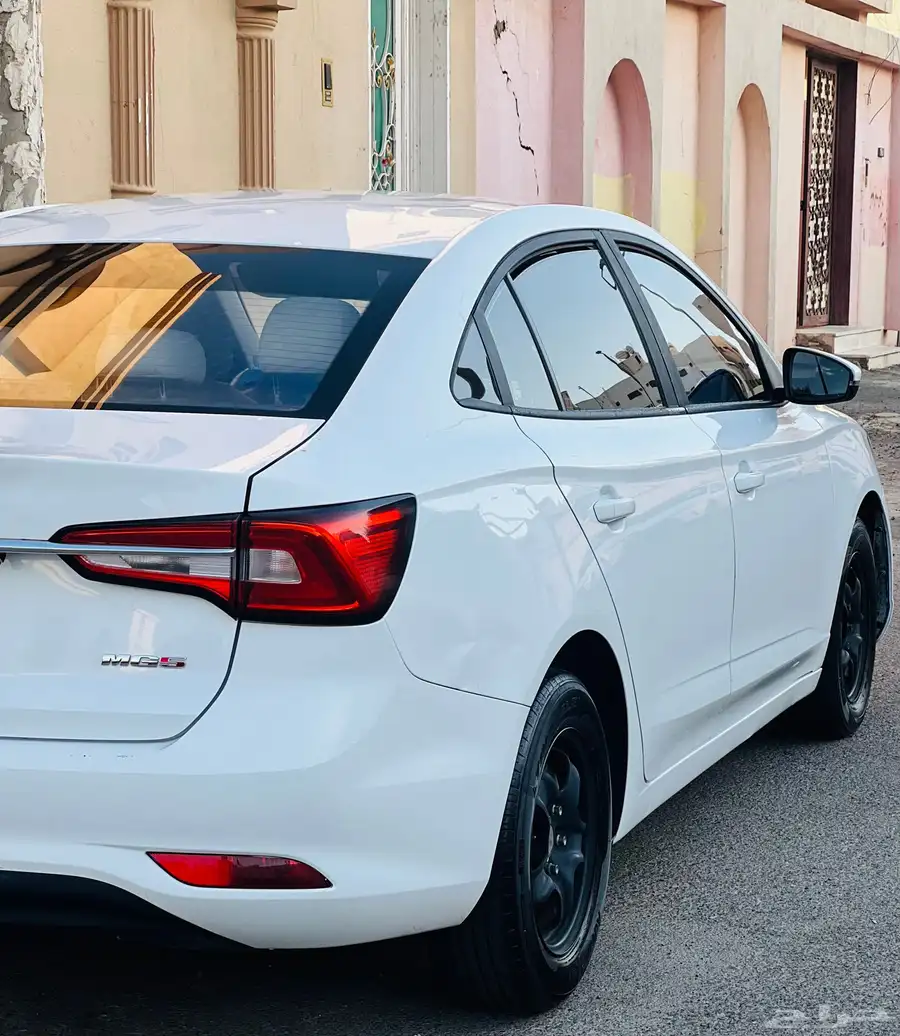 ام جي 5 2020 4