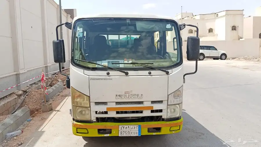 دينا ايسوزو غمارتين موديل 2014 1