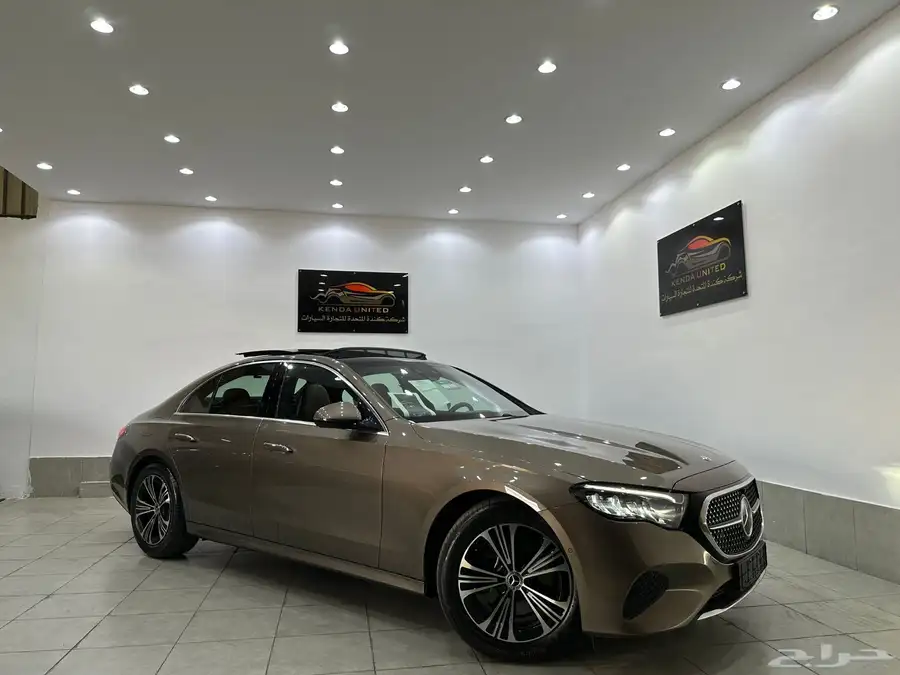 مرسيدس E200 2024 عداد 2900 km فقط 2