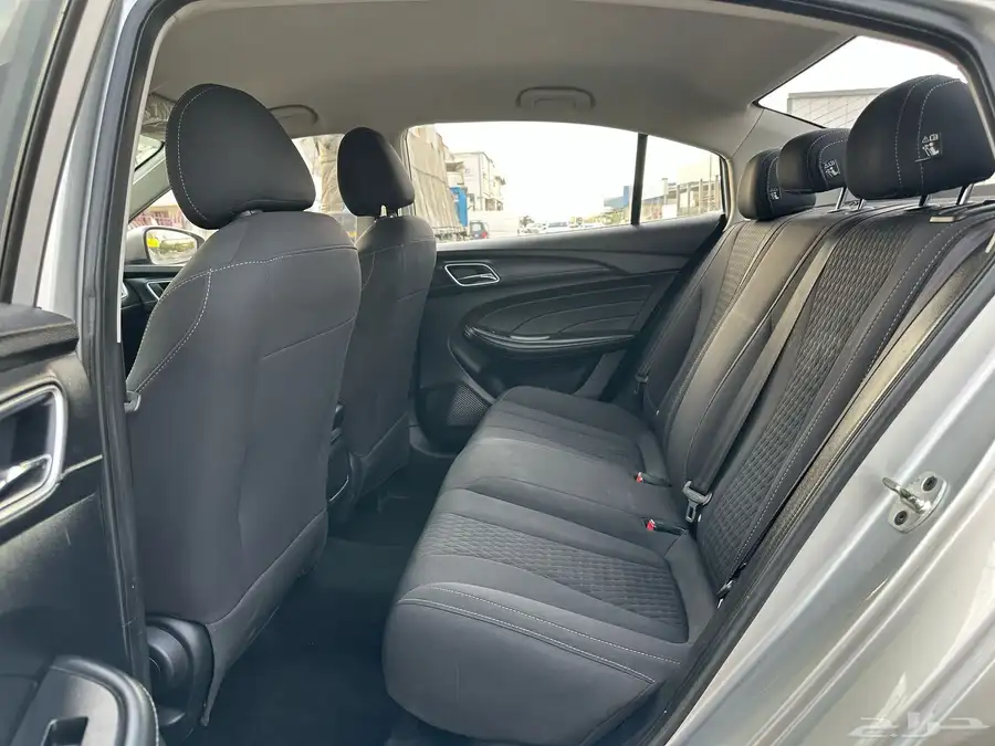 MG   5   2022   نص فل   البيع 27000 الف 8