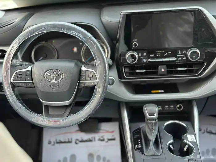 تويوتا هايلاندر GLE موديل 2025 5