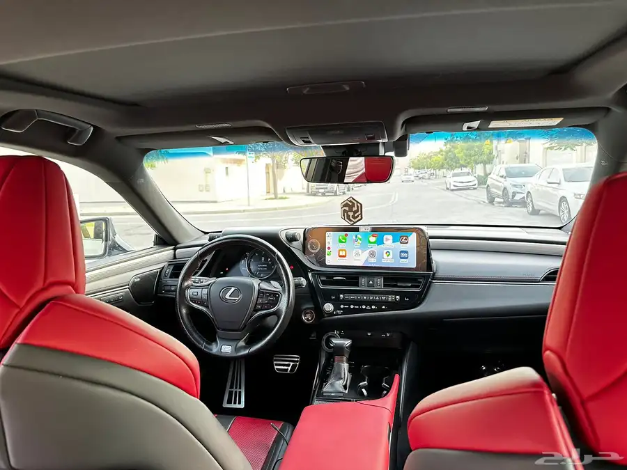 لكزس ES F Sport 2023 10