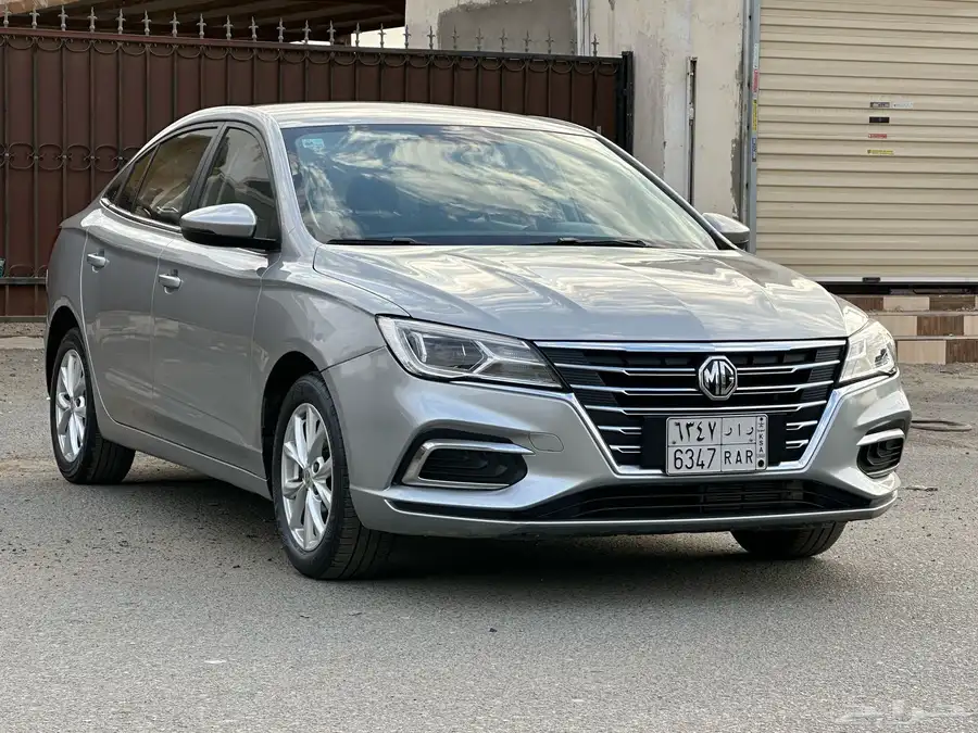 MG   5   2022   نص فل   البيع 27000 الف 6