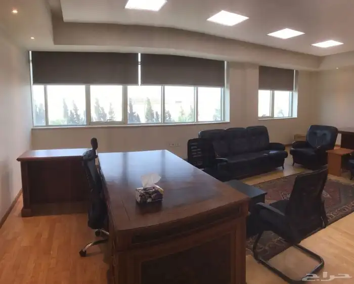 ستائر رول يدوي وكهربائي ستاير رول مع ضمان 8