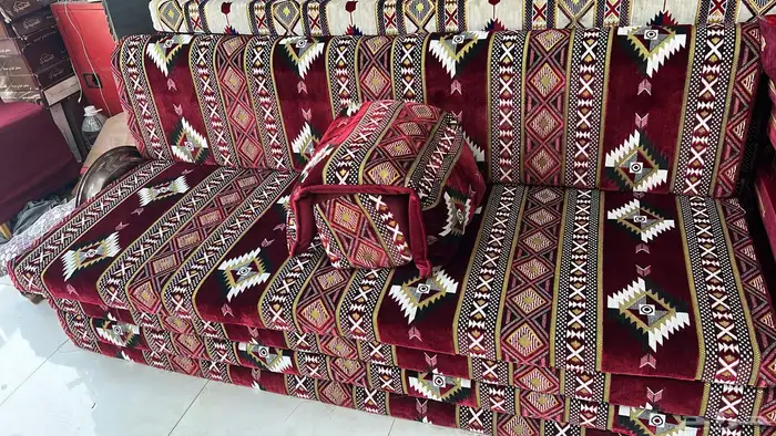 كراسي مركاز خارجية طاولات 6