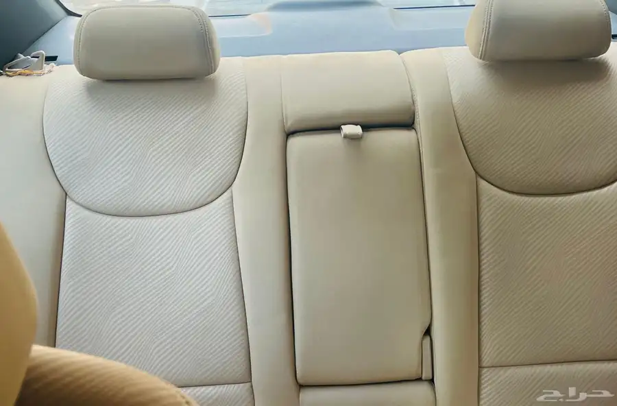 Hyundai Elentra 2013 full option 9