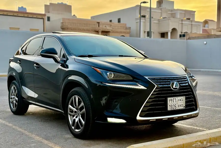 لكزس NX300 2021 سعودي ماشي 12 فقط 5