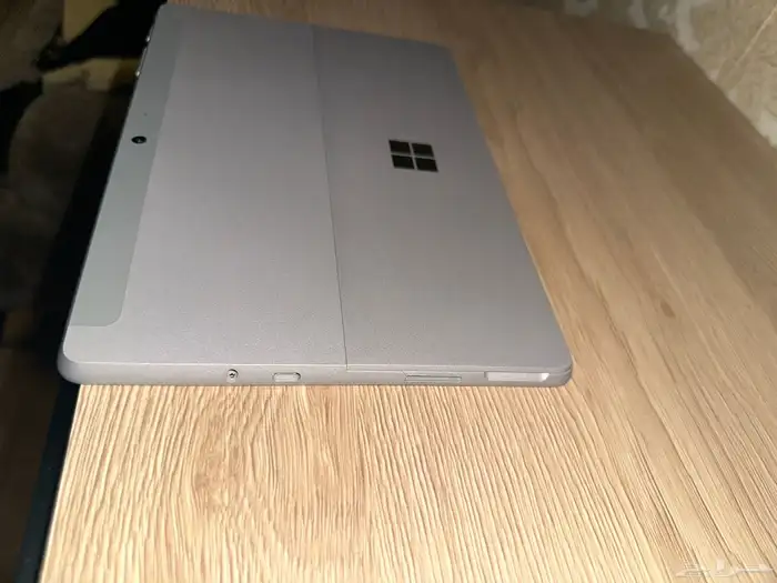 Microsoft surface go 2 6