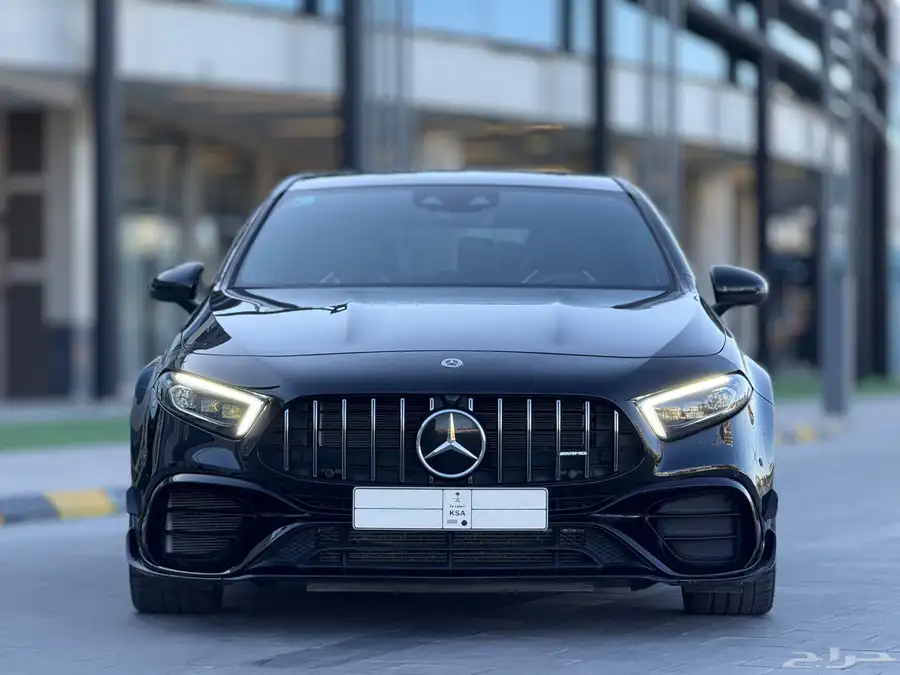 للبيع مرسيدس A45 S بحالة الوكالة 2