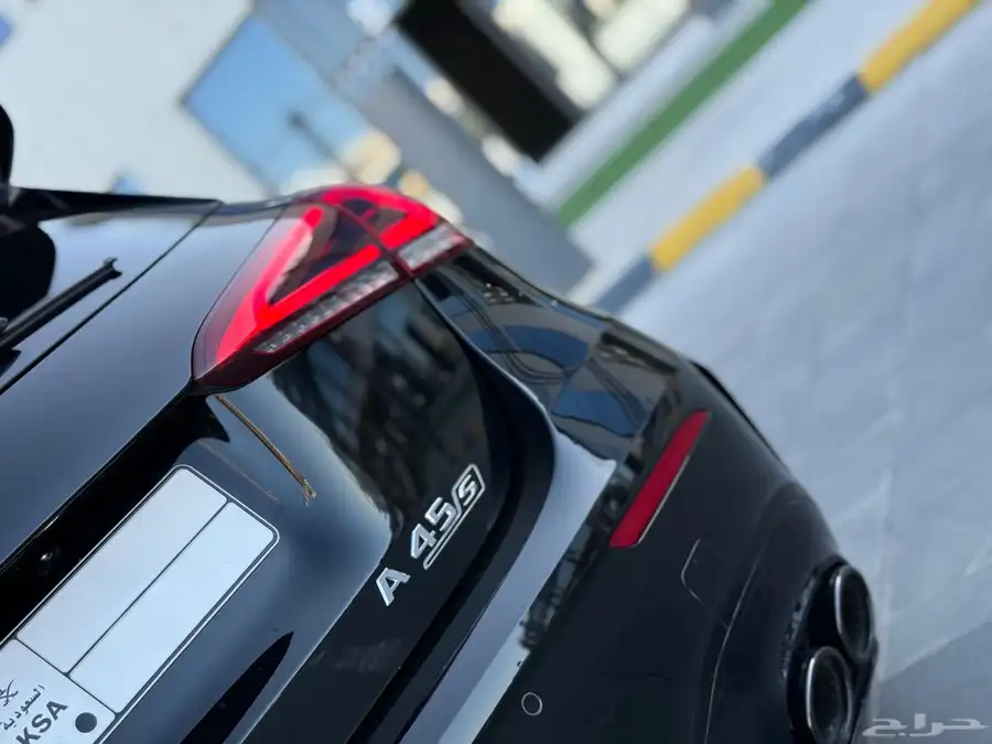 للبيع مرسيدس A45 S بحالة الوكالة 8