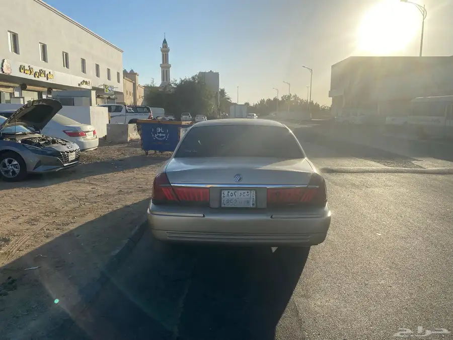 فورد موديل 99 مجدد للبيع على السوم 4