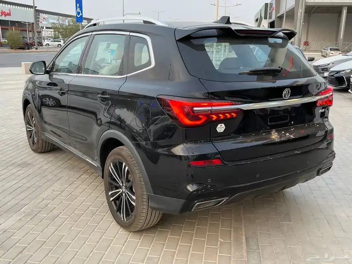ام جى RX5 استندر موديل 2024 5