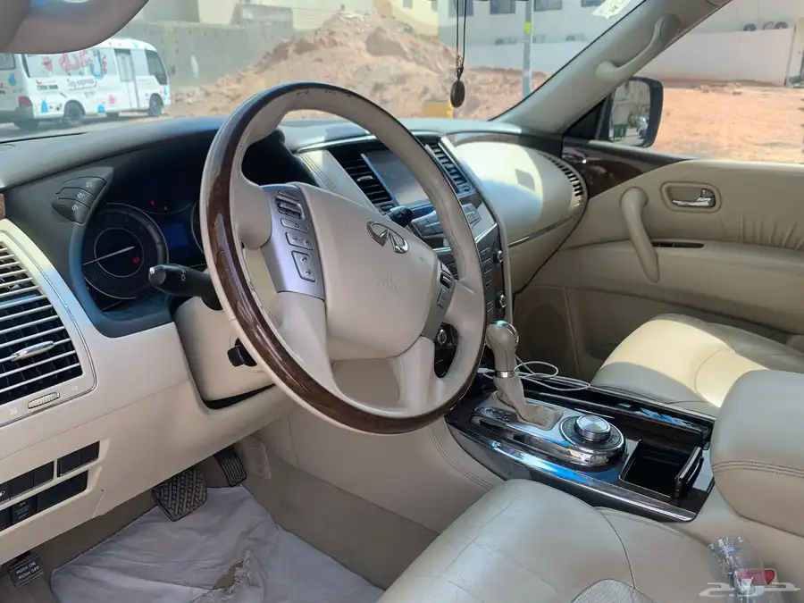 جيب انفنتي QX80 2015 2