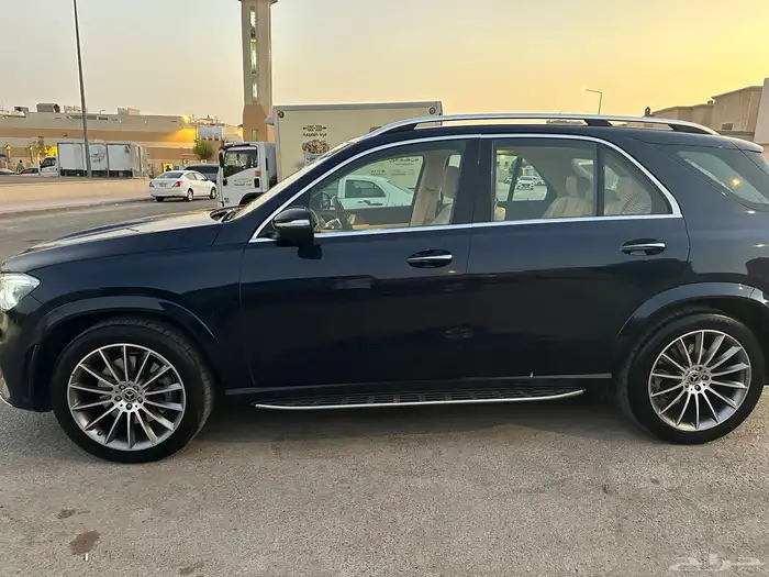 مرسيدس GLE450 جفالي موديل 2022 نظيف عالشرط 0