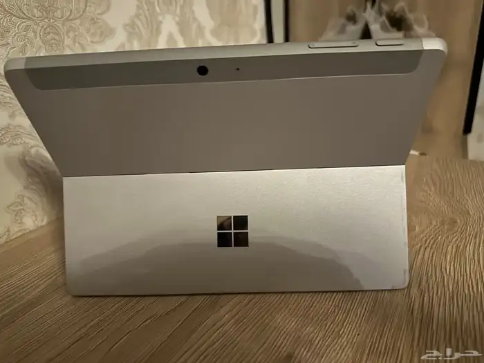 Microsoft surface go 2 4